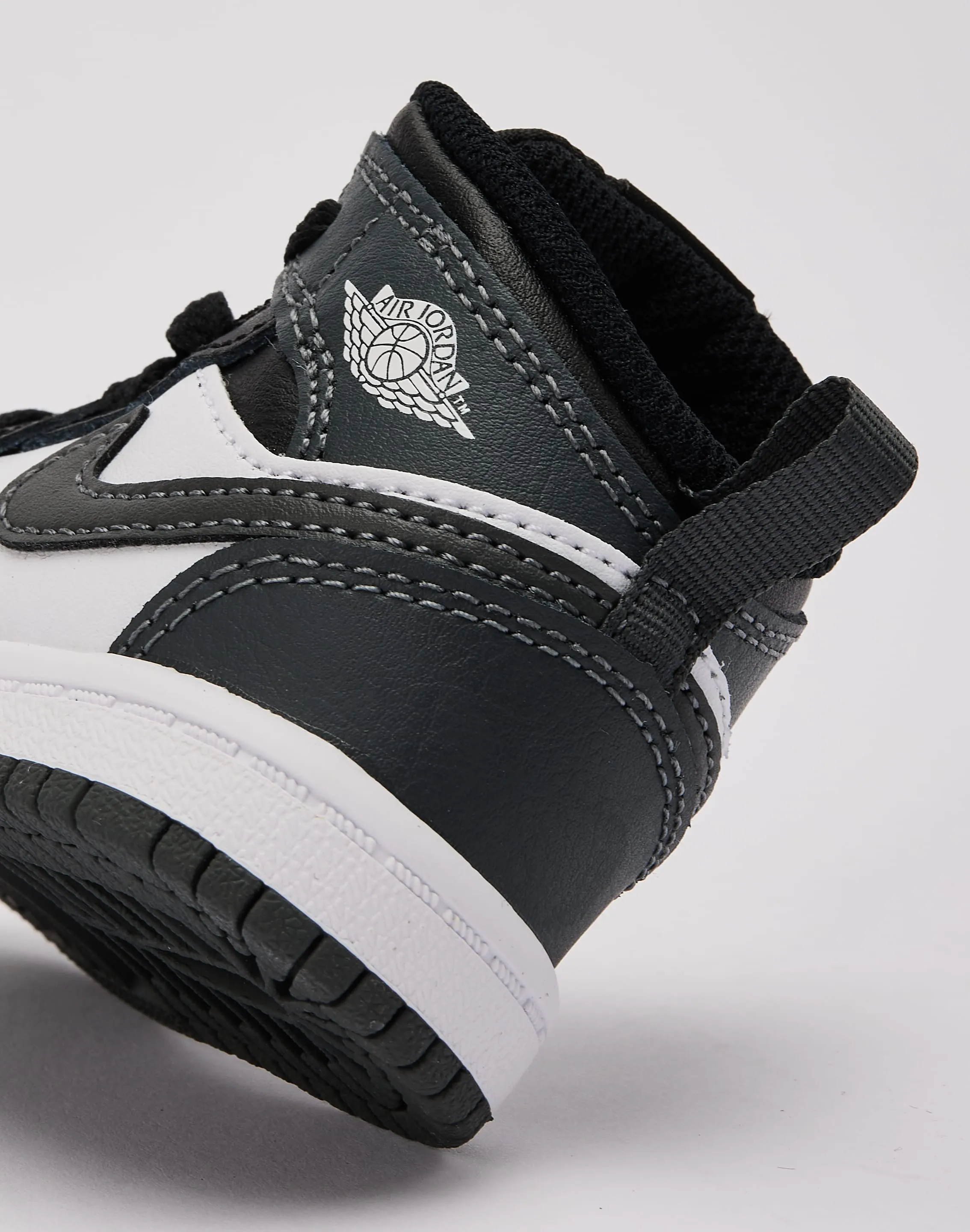 Jordan Air Jordan 1 Mid Toddler Swim Edge