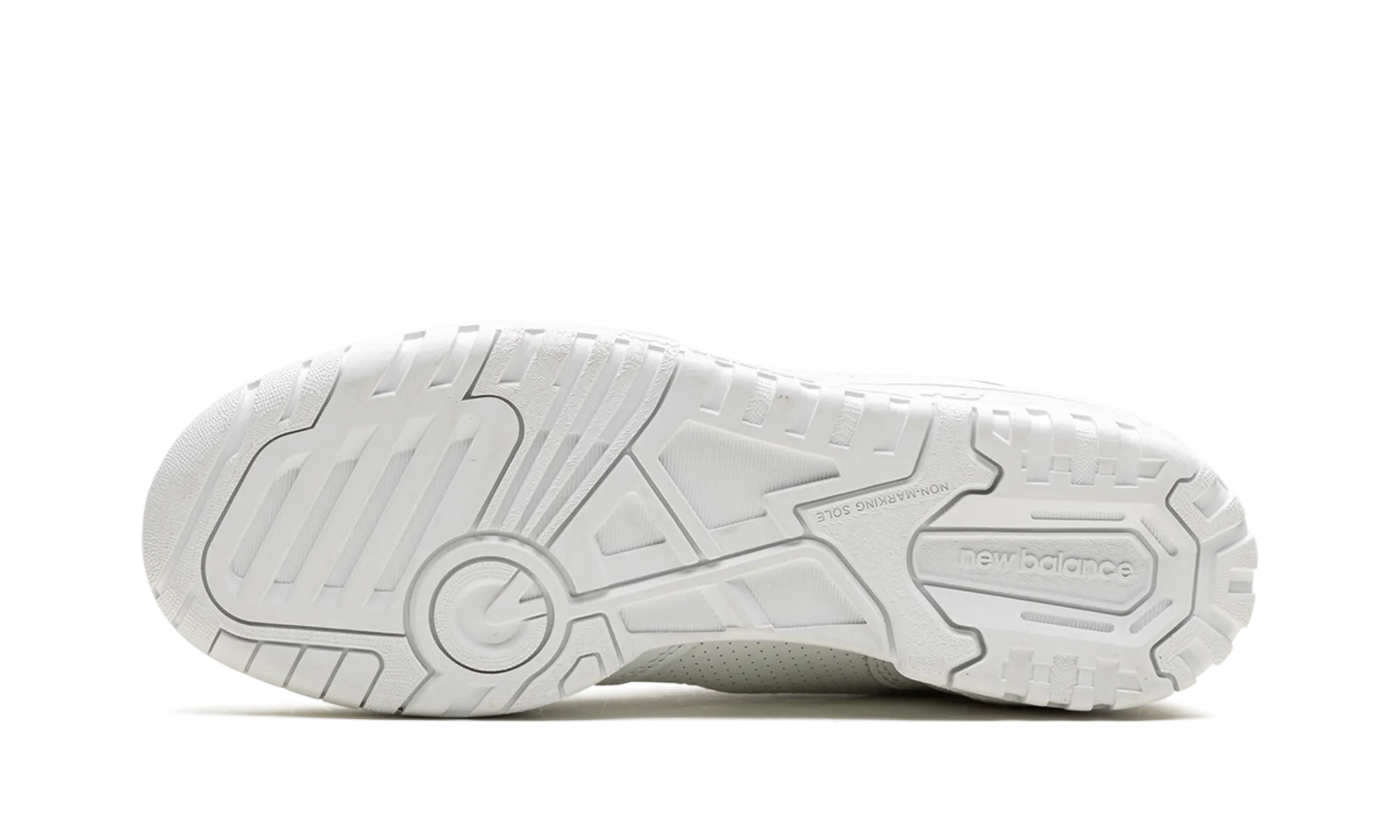 550 WMNS "Triple White" Active Day