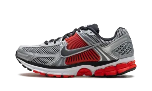 rugby shoes Zoom Vomero 5 "metallic silver black"