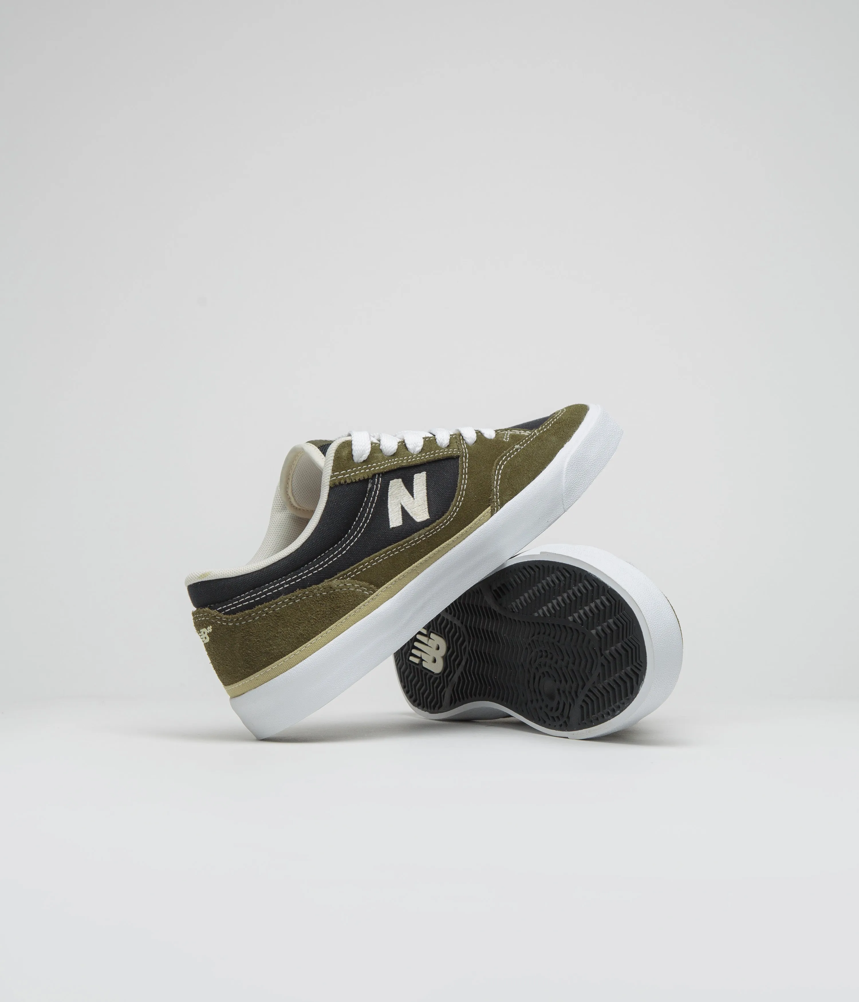 Summer Heat Satin Glow New Balance Numeric 417 Franky Villani Shoes - Woodland Pearl-Detail