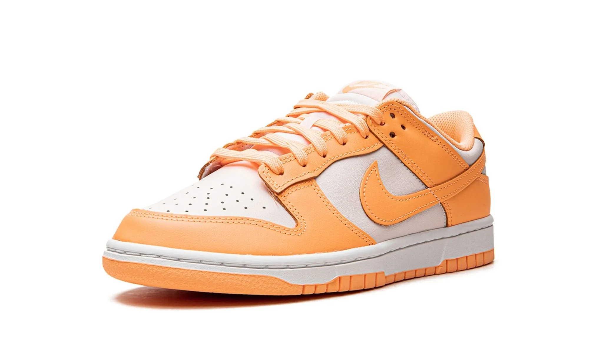Stylish Touch Easy Hike Nike Dunk Low "Peach Cream" Women's