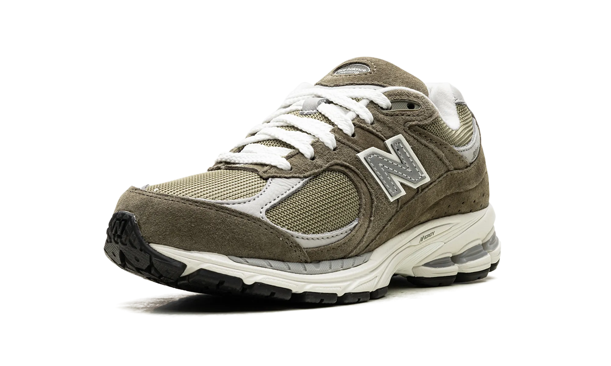 2002R "Footlocker Exclusive" Street Style Stable Walk