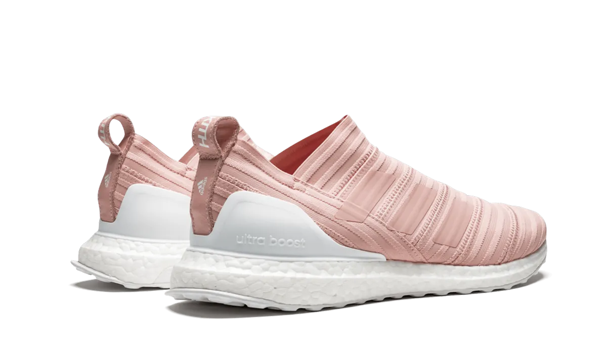 Non-Slip Design Fashion Forward K Nemeziz 17.1 UltraBOOST "Miami Flamingos"