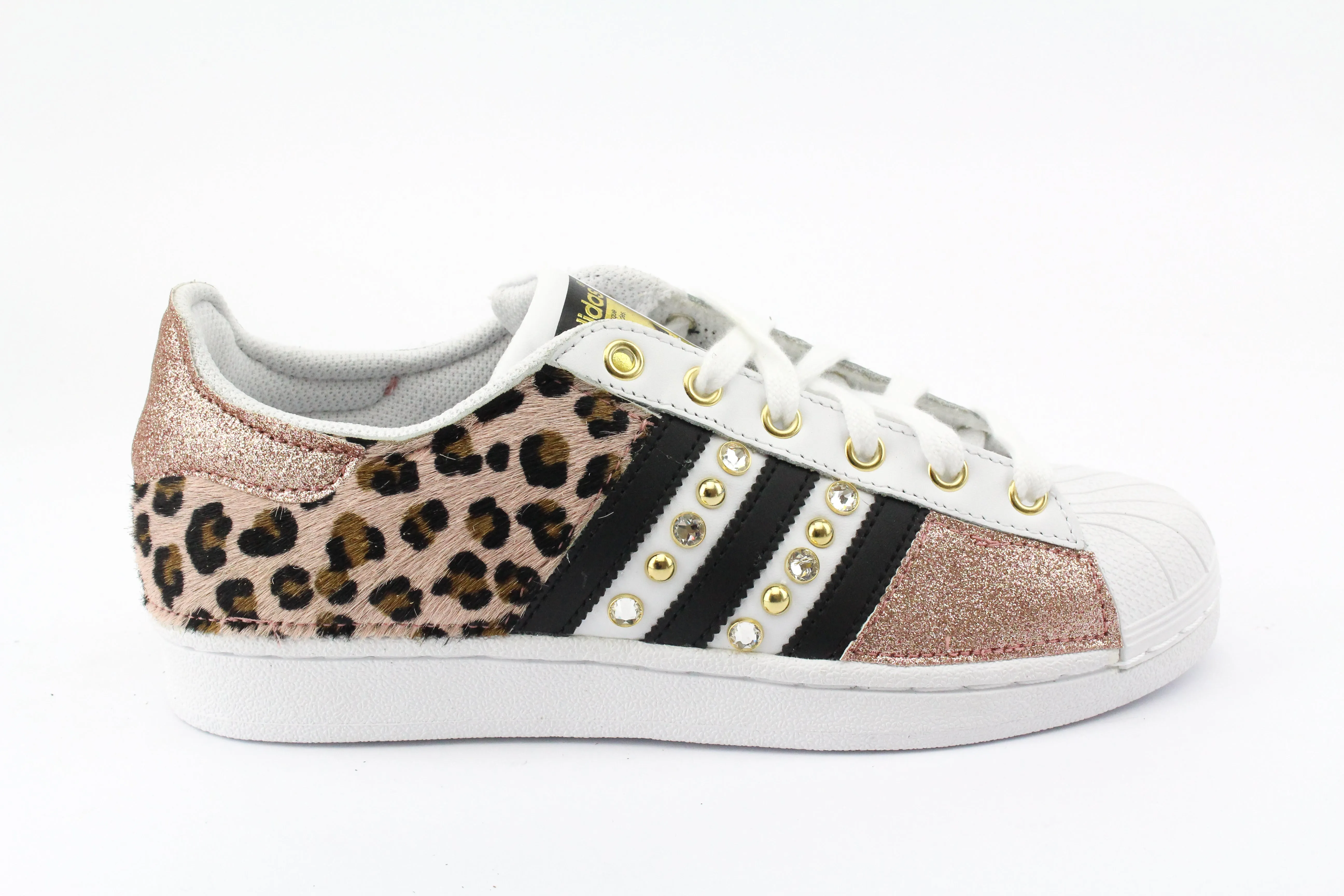 Buckle Detail Cozy Motion Adidas Superstar Maculate Glitter Pink & Borchie