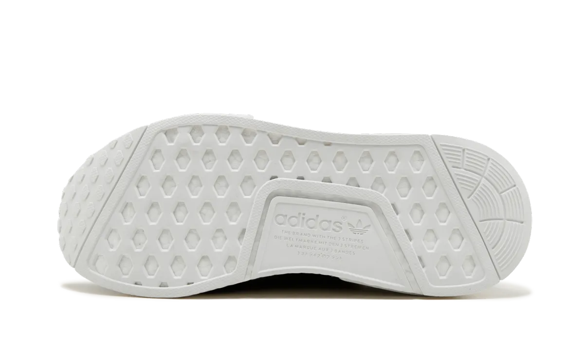 Barefoot feel NMD_R1 PK WMNS