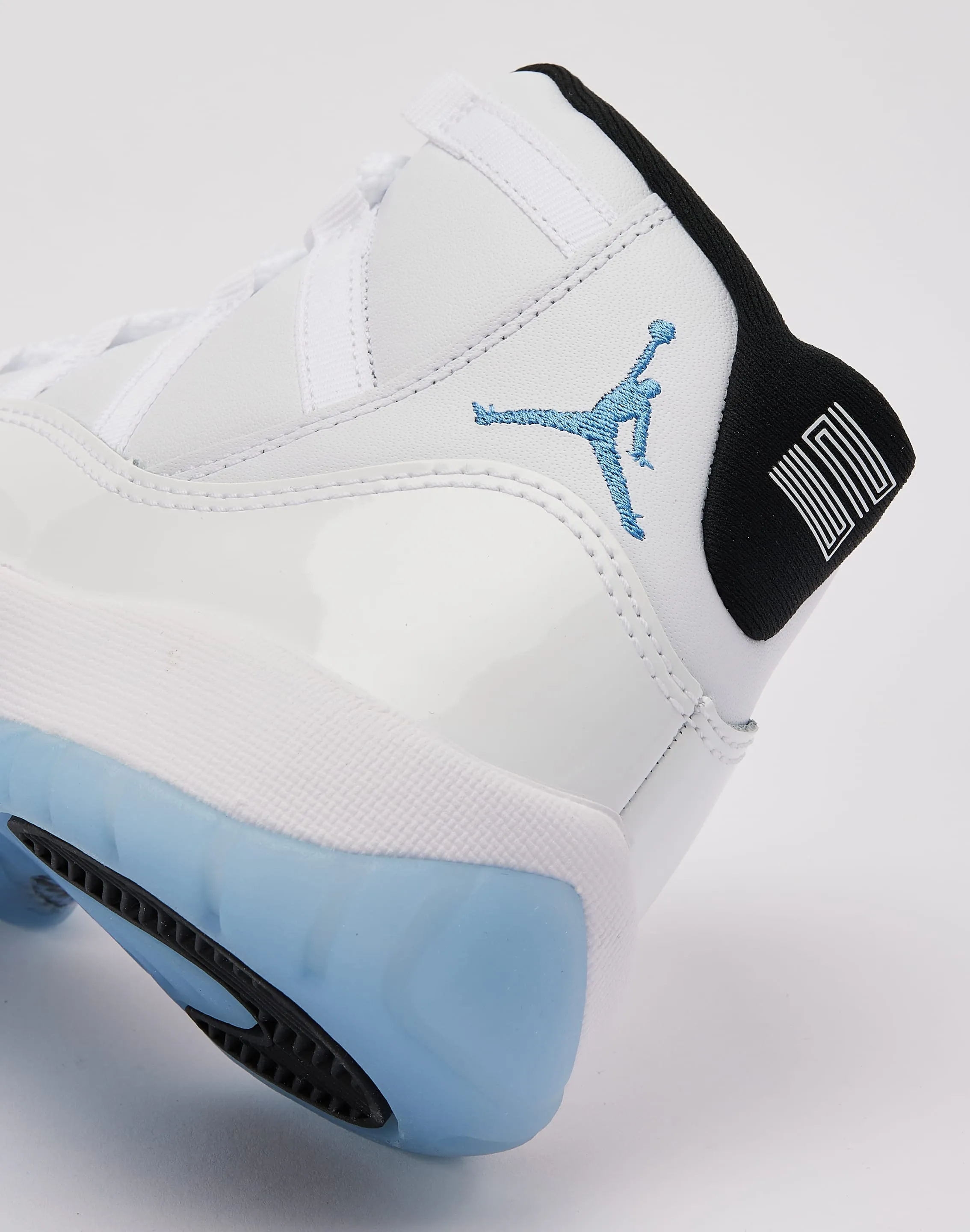 Jordan Air Jordan 11 Retro 'Legend Blue' Grade-School Ventilated Design Daily Walk