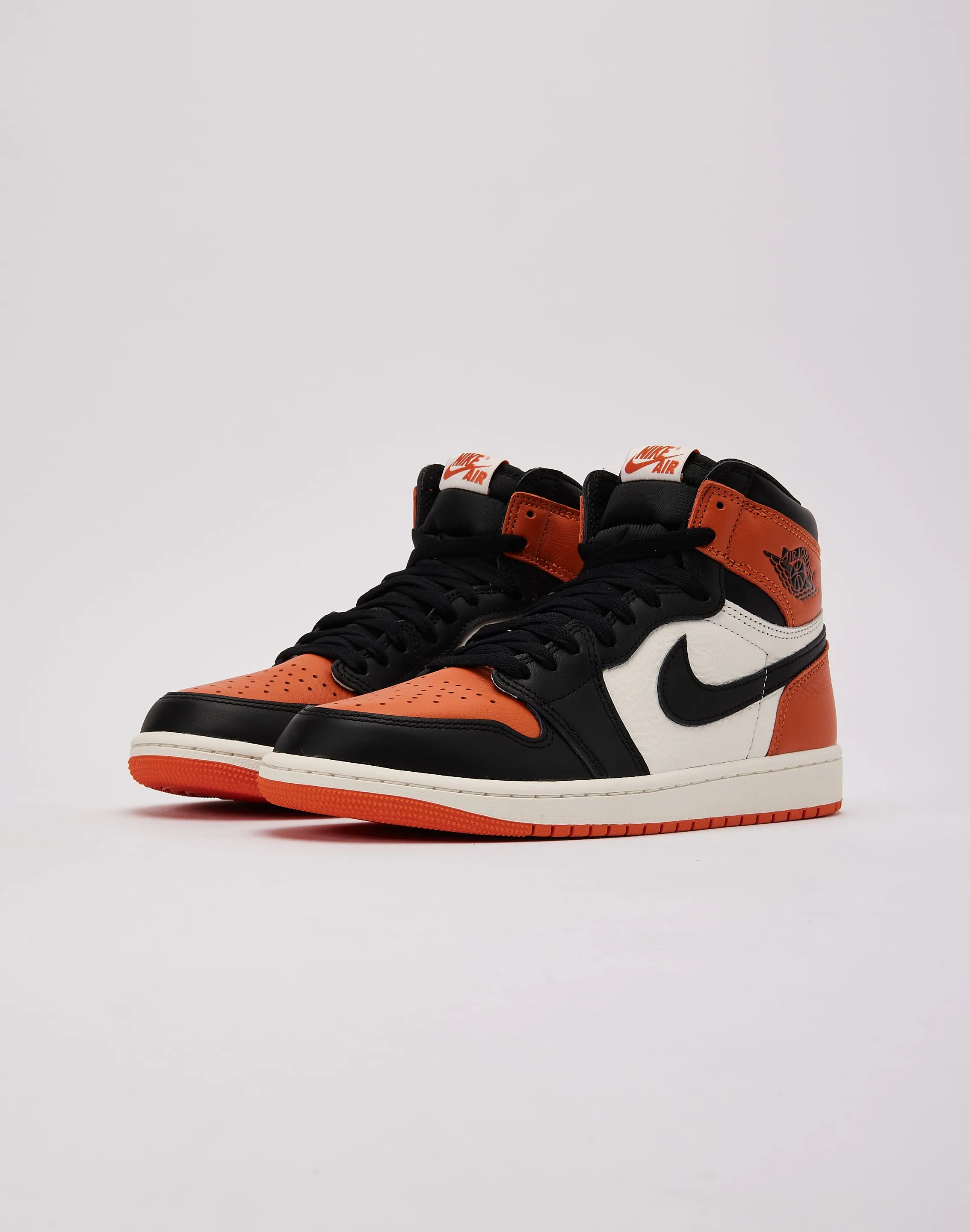 Jordan Air Jordan 1 Retro High OG 'Shattered Backboard' Swift Glide evening run