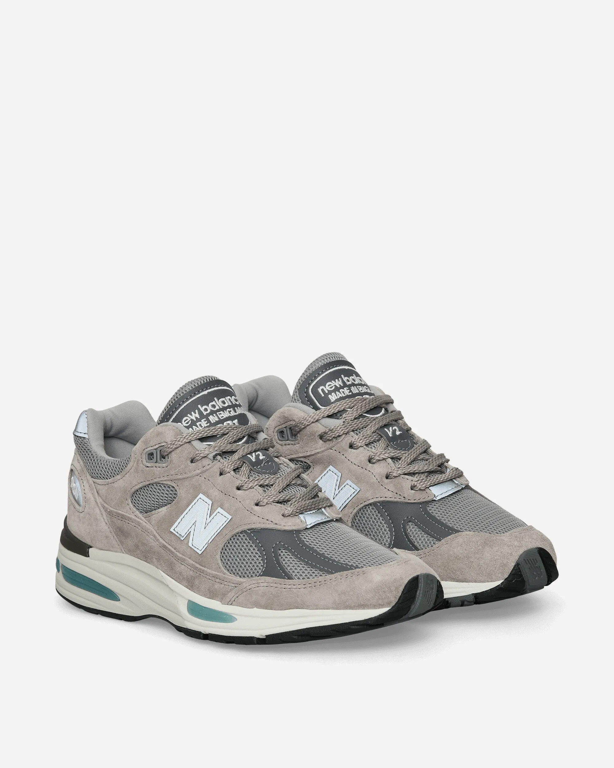Dad Pick Tech Glow Made in UK 991v2 Sneakers Dove / Alloy / Silver