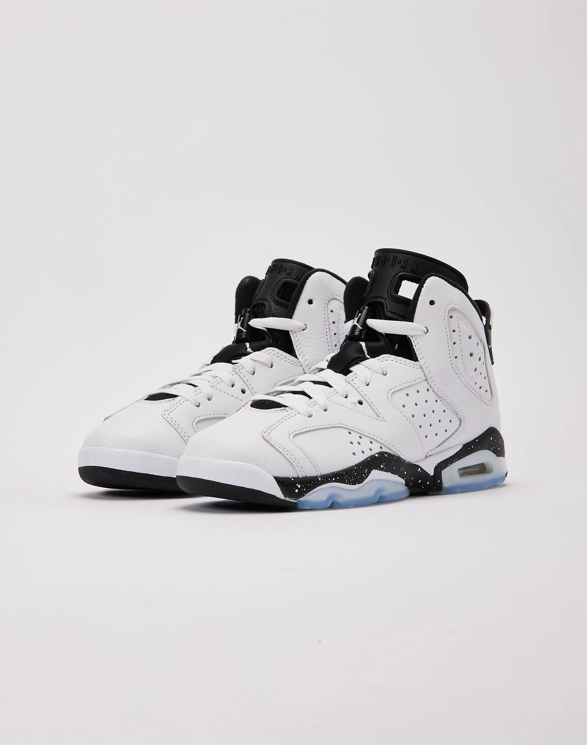 Jordan Air Jordan 6 Retro 'Reverse Oreo' Grade-School Moisture wicking
