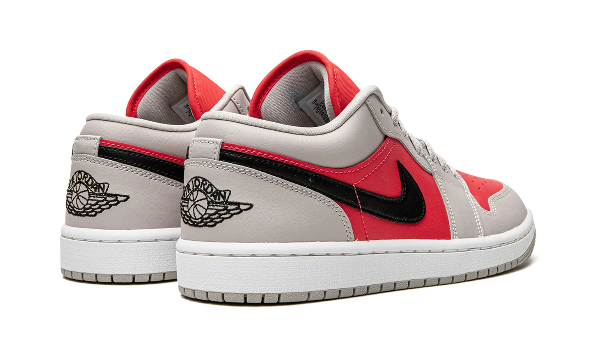 Outdoor Escape Wmns Air Jordan 1 Mid SE White Light Iron Ore