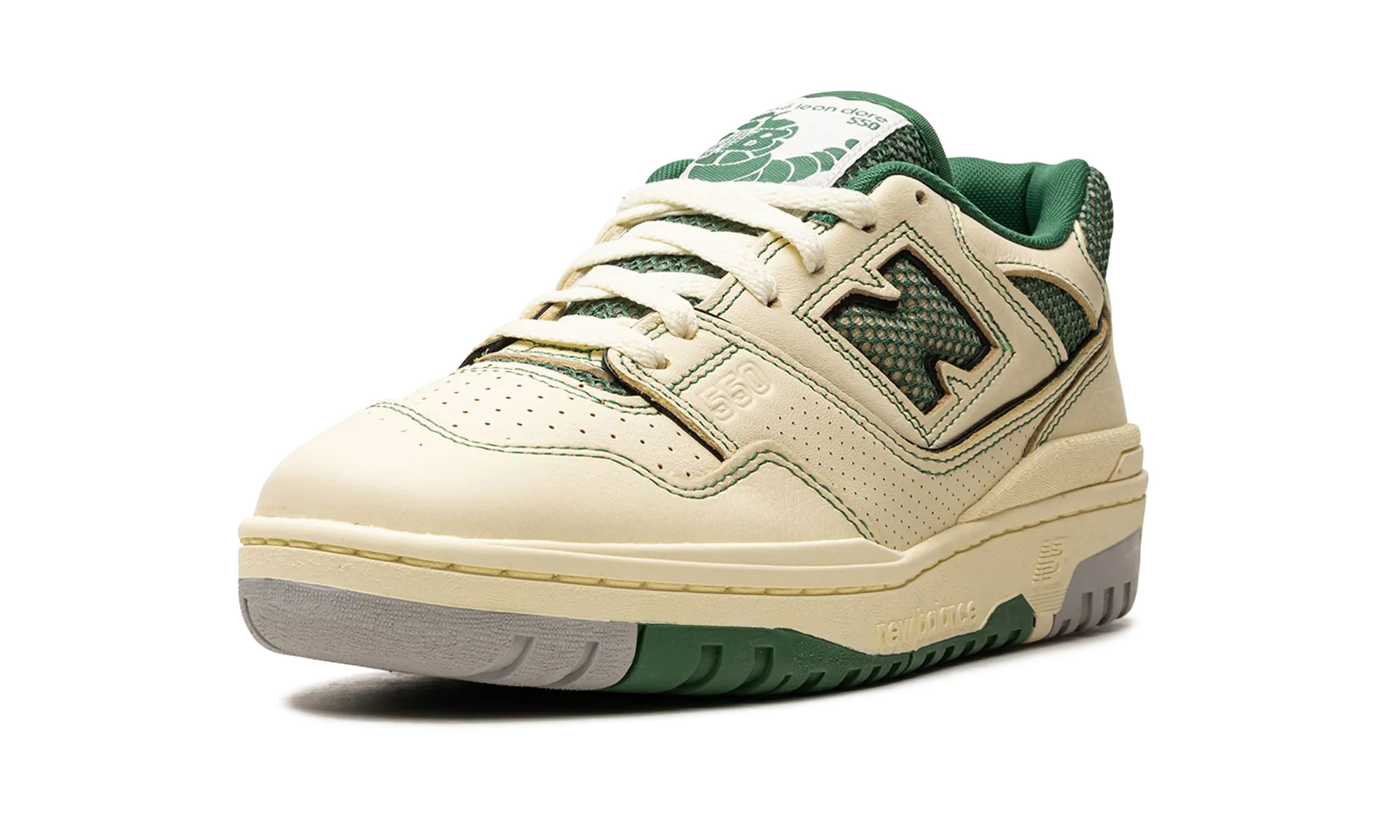 550 "Aim?? Leon Dore - Masaryk Community Gym - Green" Run Around