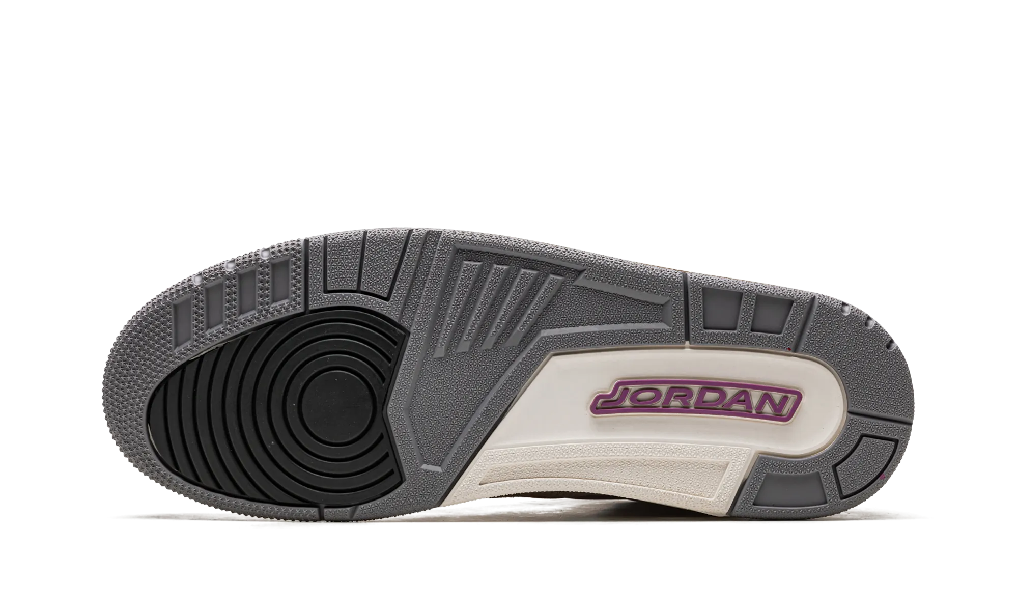 Air Jordan 3 Retro "Winterized - Archaeo Brown" Ease Motion