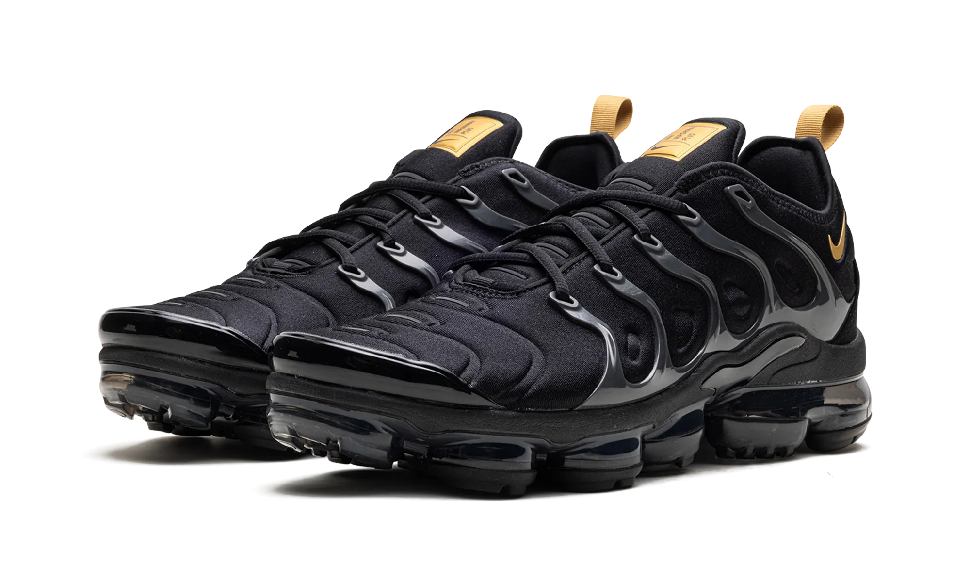 Mid - range indoor - outdoor Air Vapormax Plus "Black"