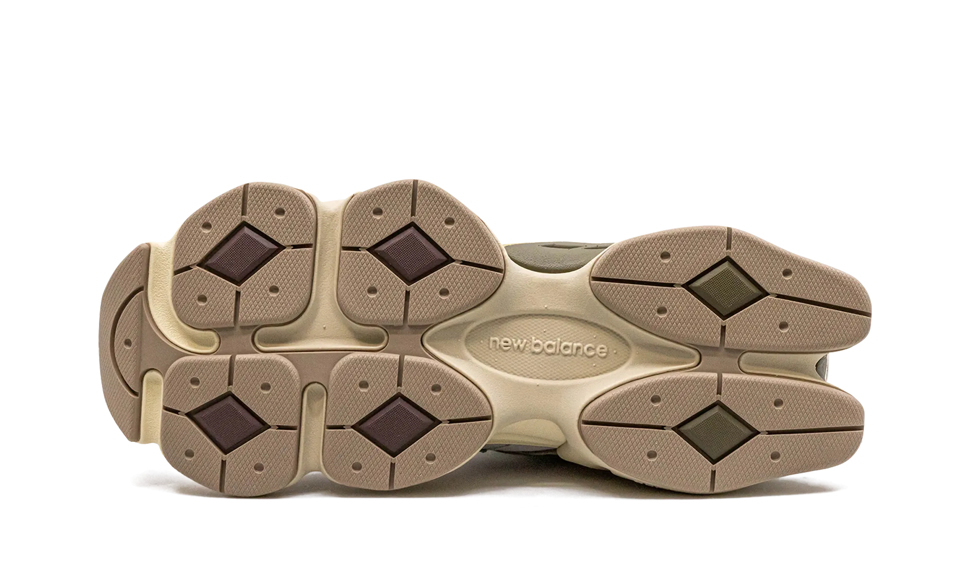 9060 "Grey Matter / Timberwolf" Relaxed Feel