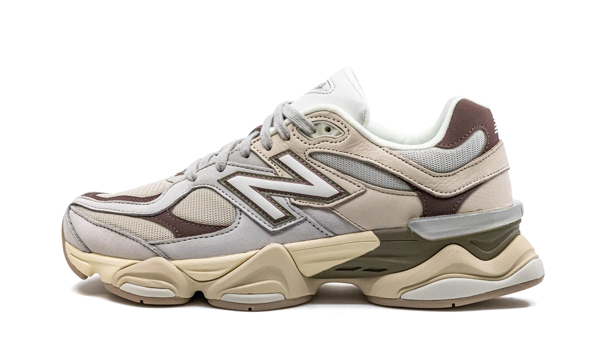 Urban Daily 9060 "Grey Matter / Timberwolf"