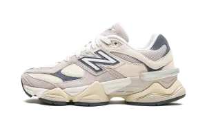 9060 "Moonrock Linen" Street Walks