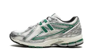 1906R "White Silver Green" Trend Style Subtle tone