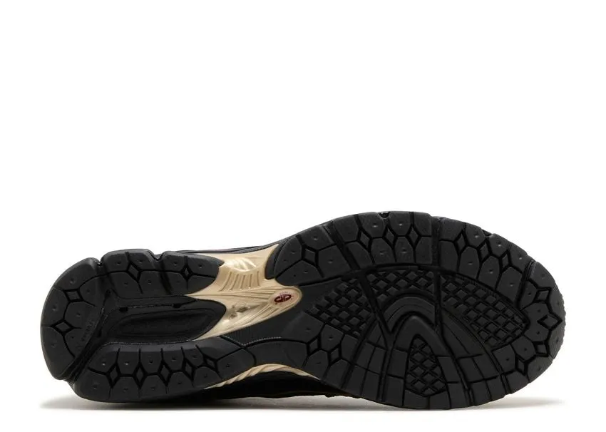 New Balance 1906R Kith Black Stylish Motion Reinforced Seams