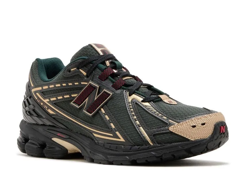 Ridge Path New Balance 1906R Kith Black