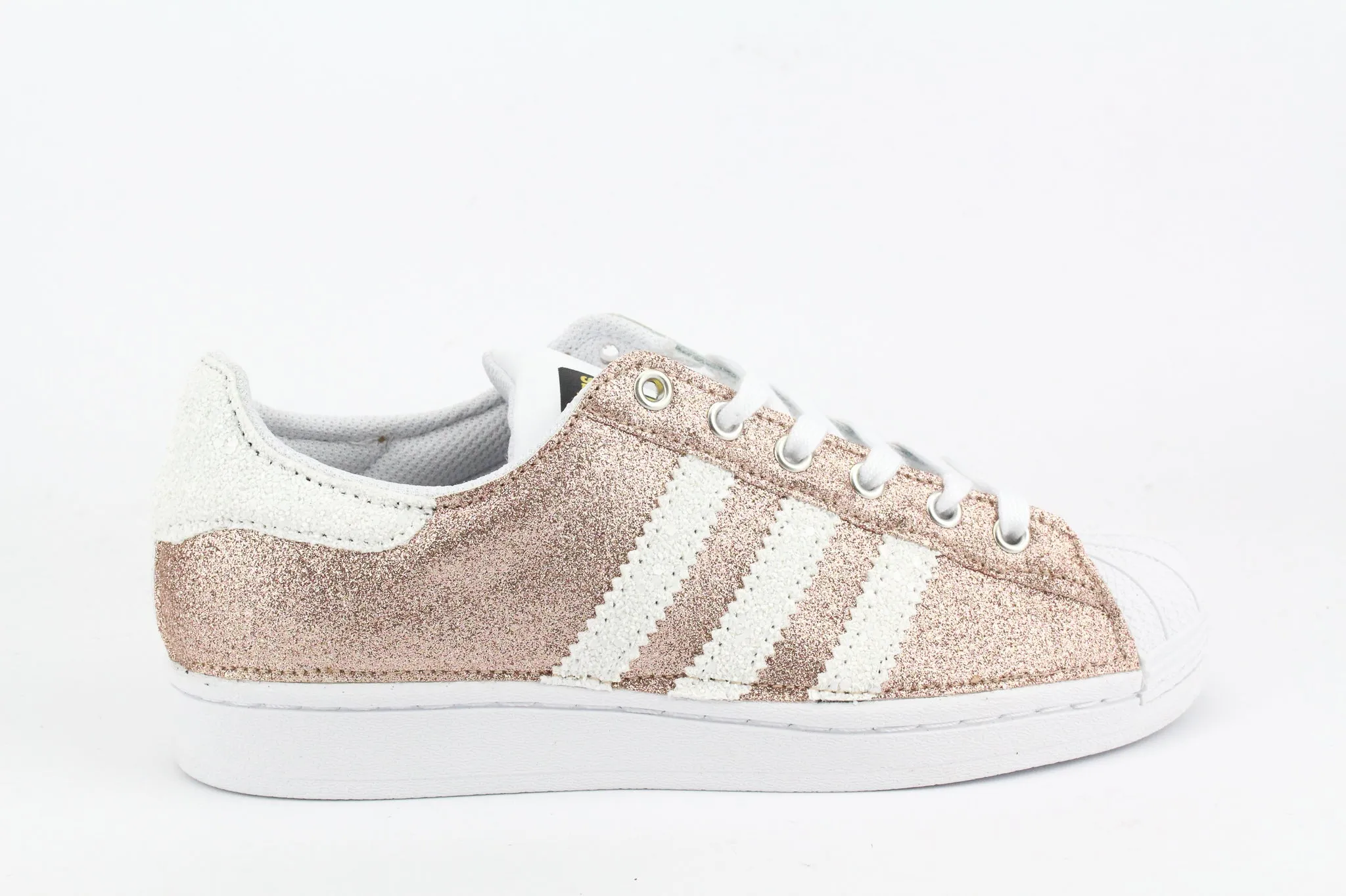 Adidas Superstar Pink & White Glitter Shore Hike Outfit Choice