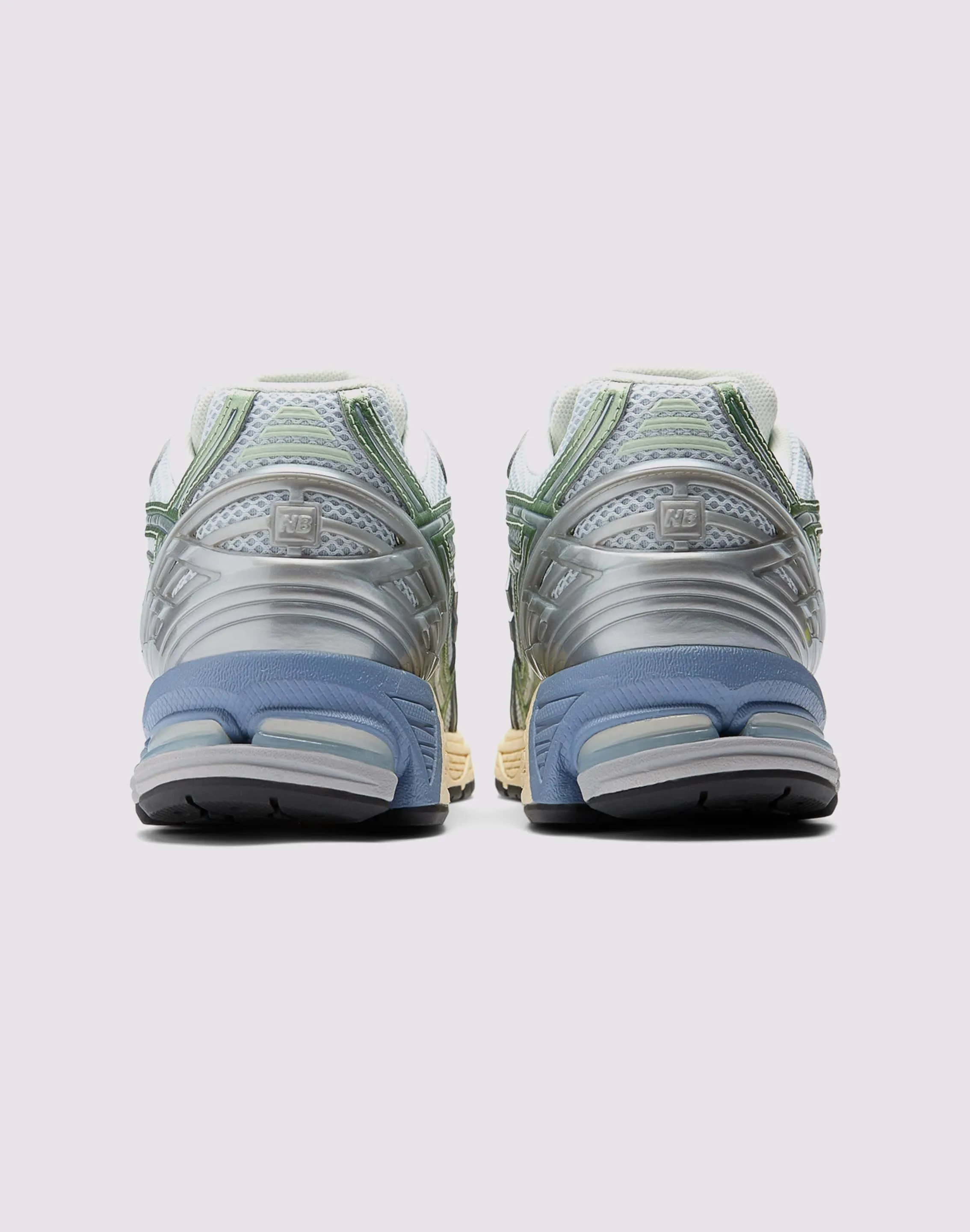 Cool Shape Streetwear Look New Balance 1906R