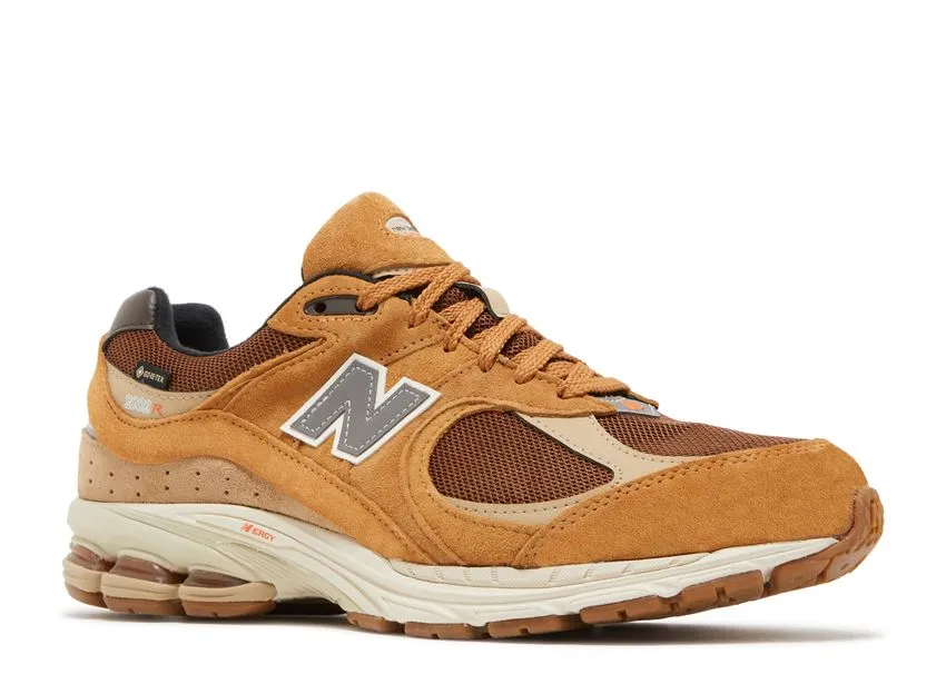 New Balance 2002R Gore-Tex Tobacco Breath Zone Timeless Style