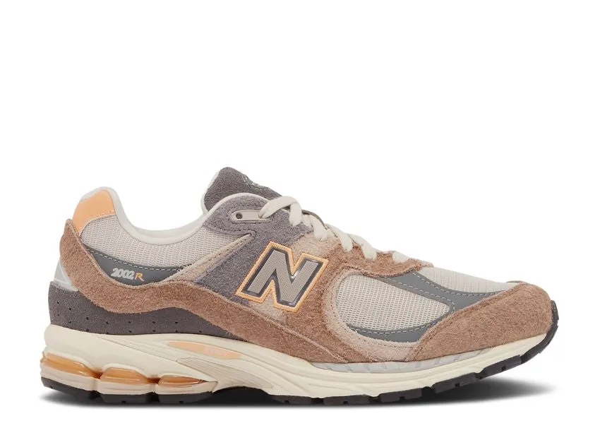Durable Walk New Balance 2002R Mushroom Hazy Peach