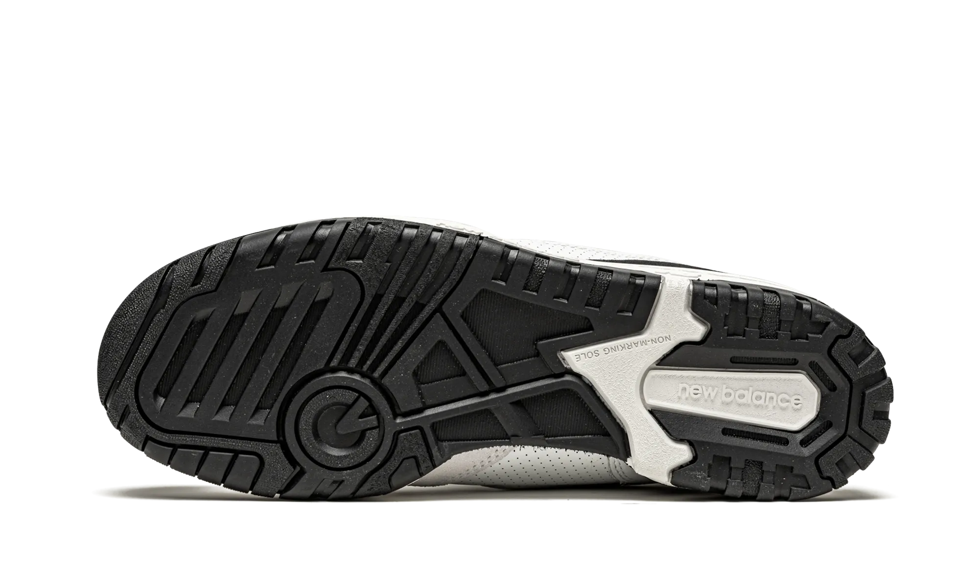 550 "White / Black" Smart Look