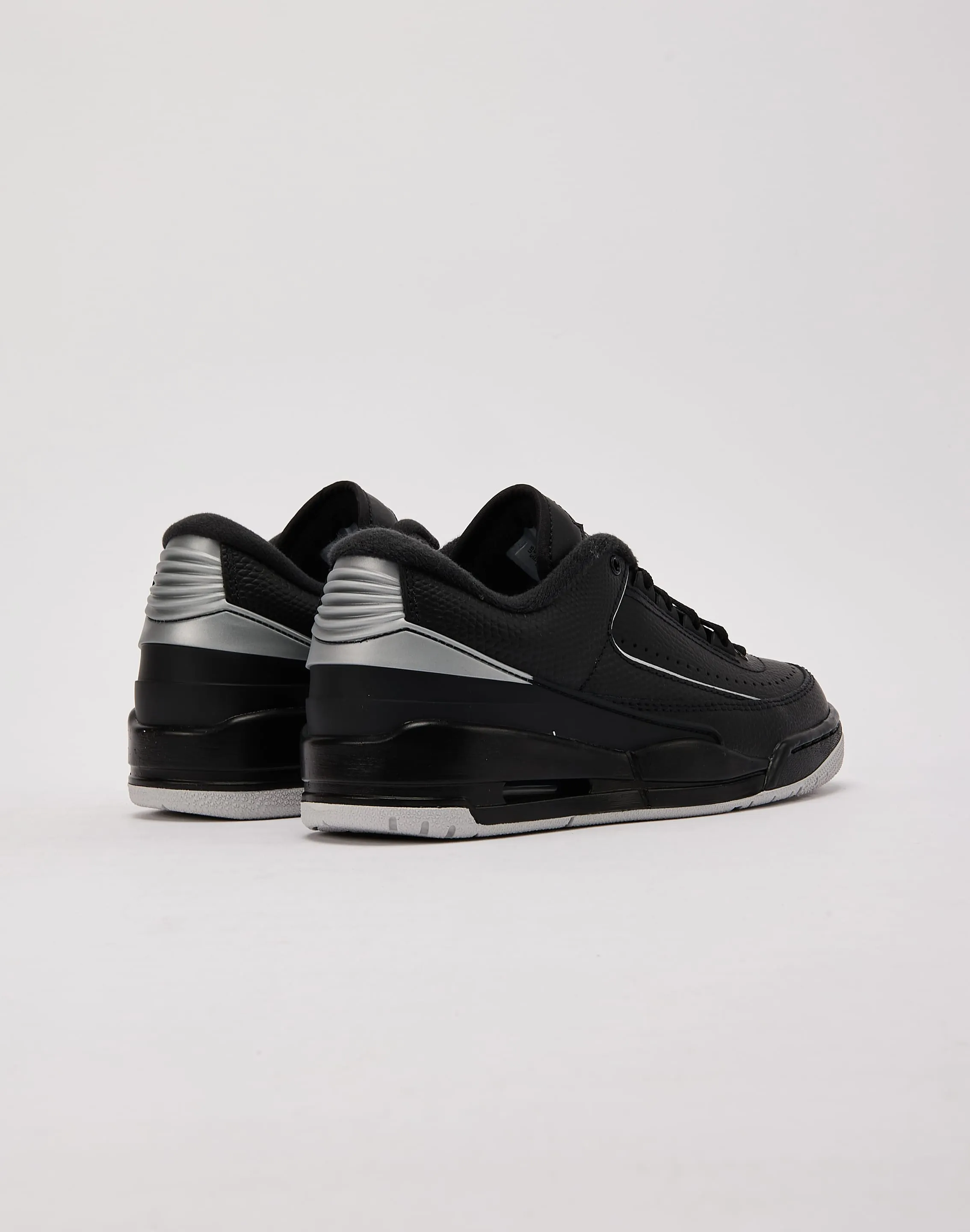 Adult Ease Jordan 2/3 Grade-School