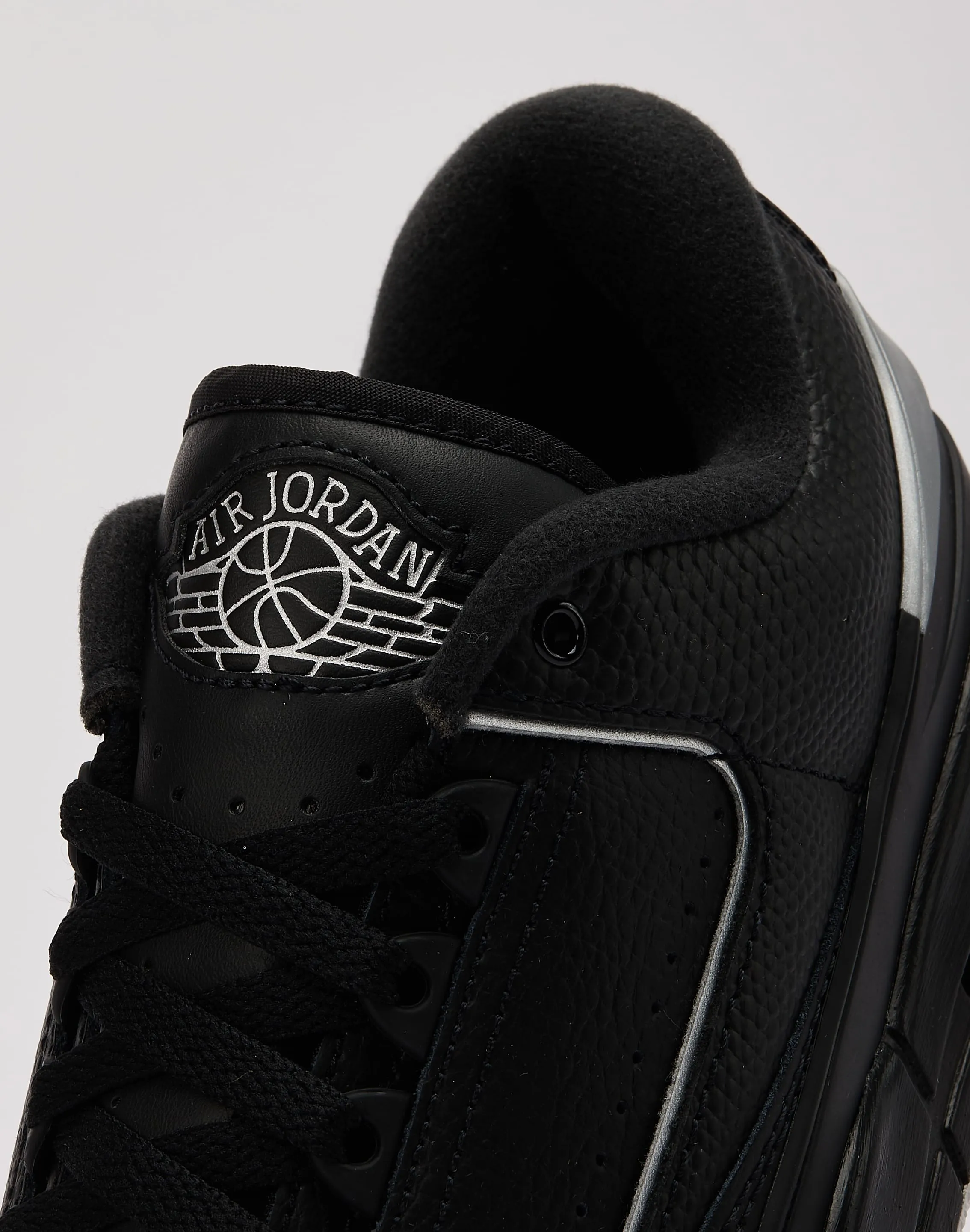 Jordan 2/3 Grade-School Morning Walk Closet Core
