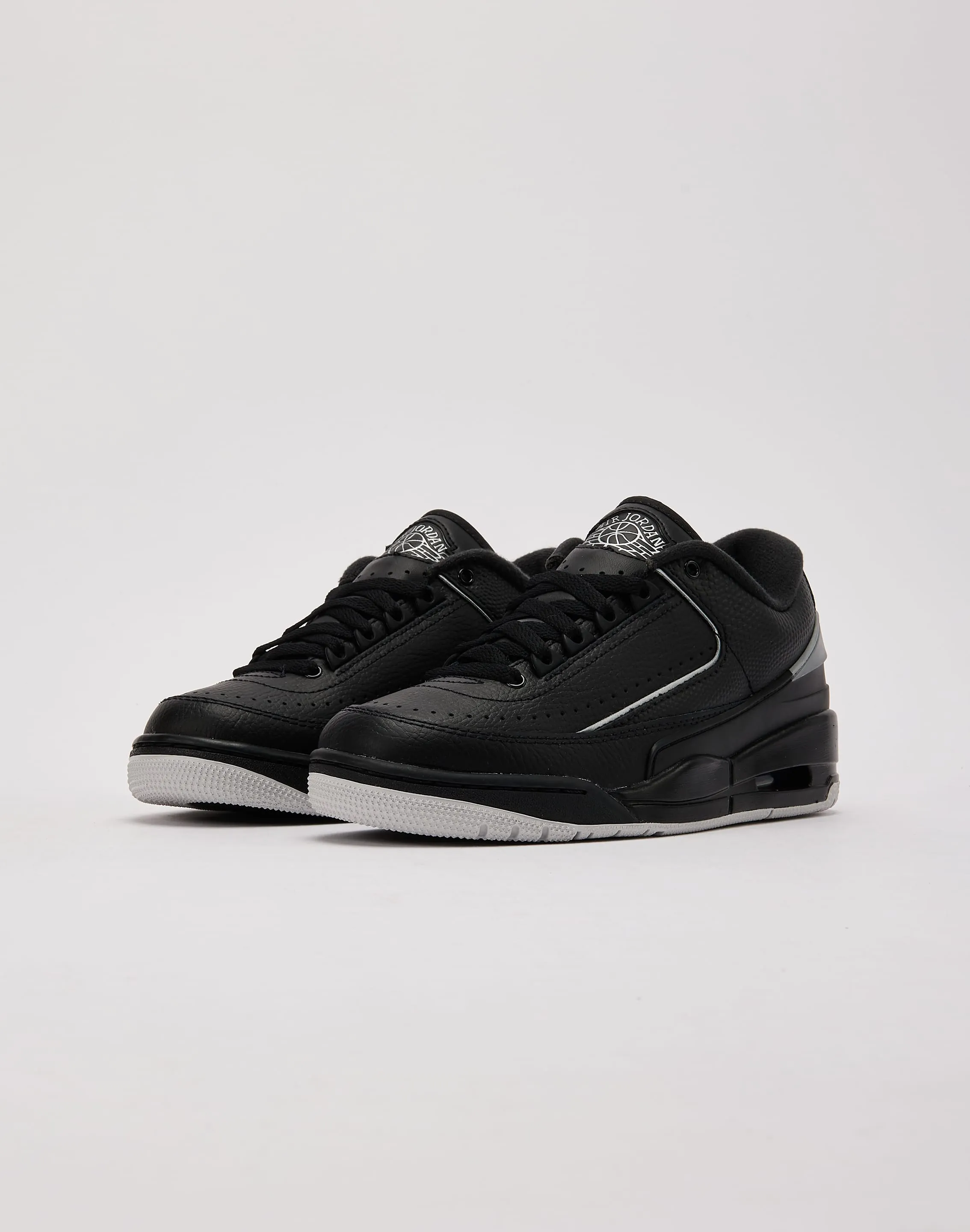 Jordan 2/3 Grade-School Comfort Stand Anti Odor