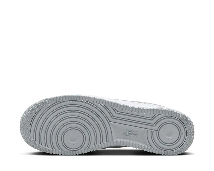 Smart Form Comfortable Experience Nike Air Force 1 '07