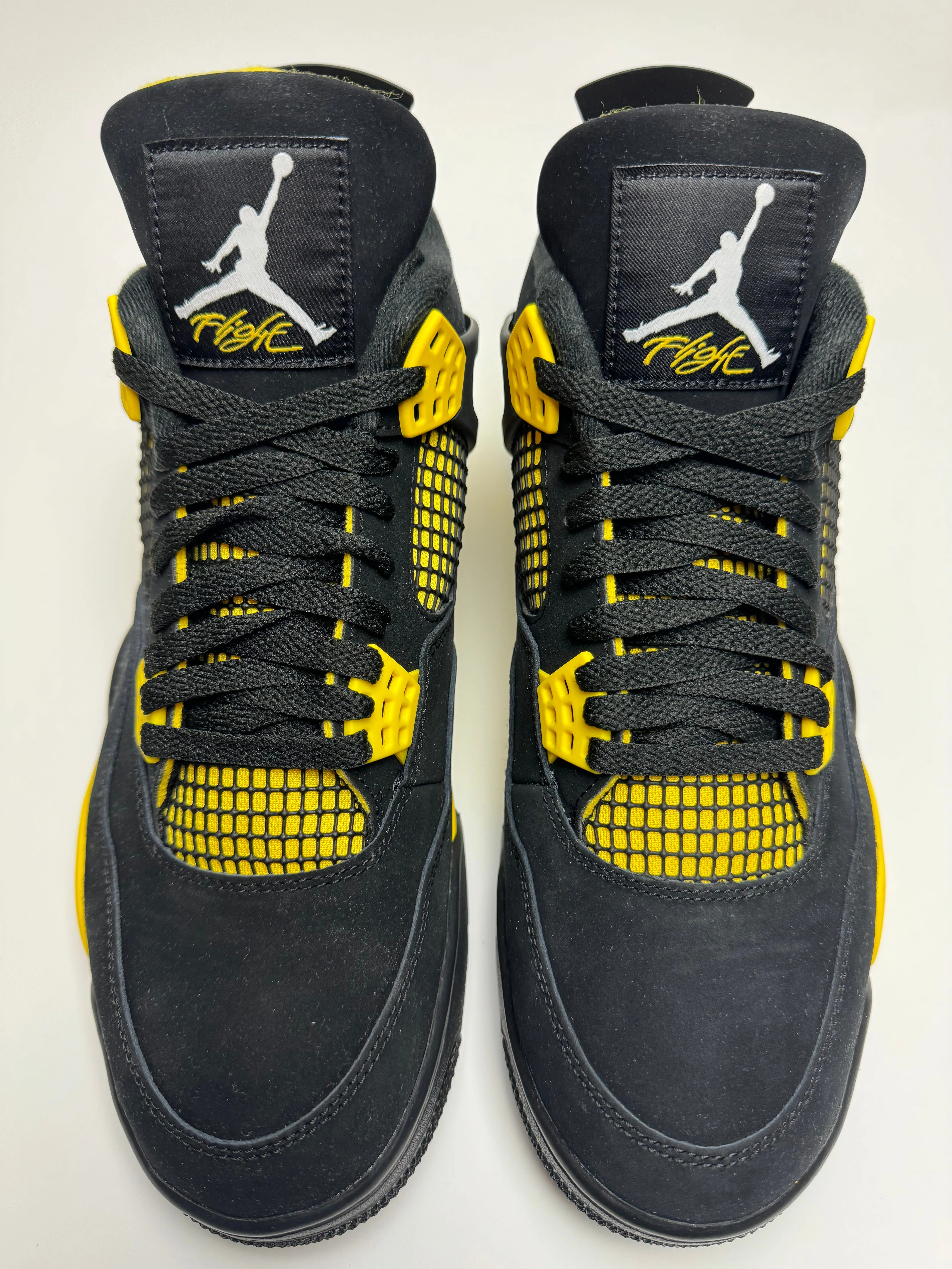 Air Jordan 4 "Thunder" Harbor Walk