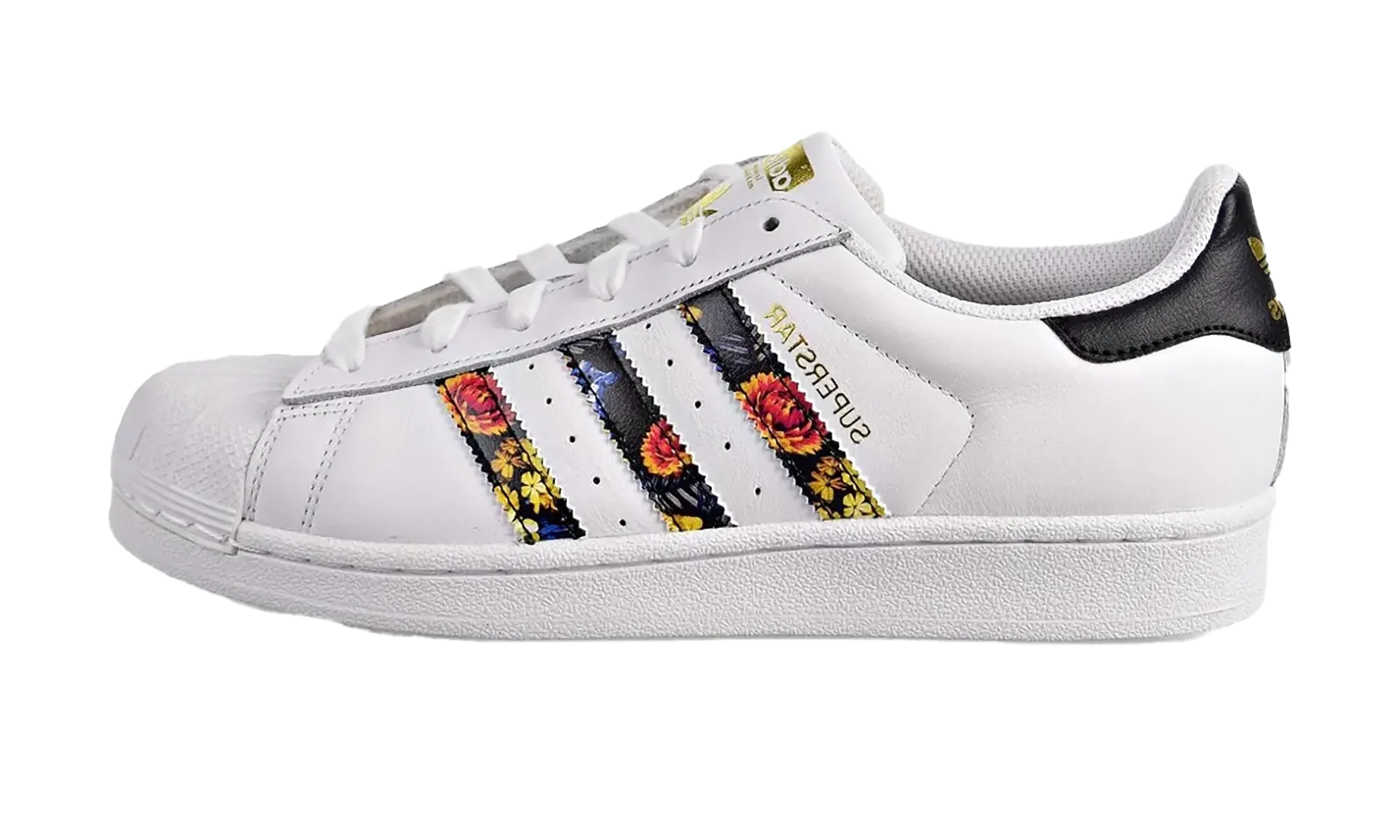 SUPERSTAR WMNS "White" Gentle Grip Stylish Comfort