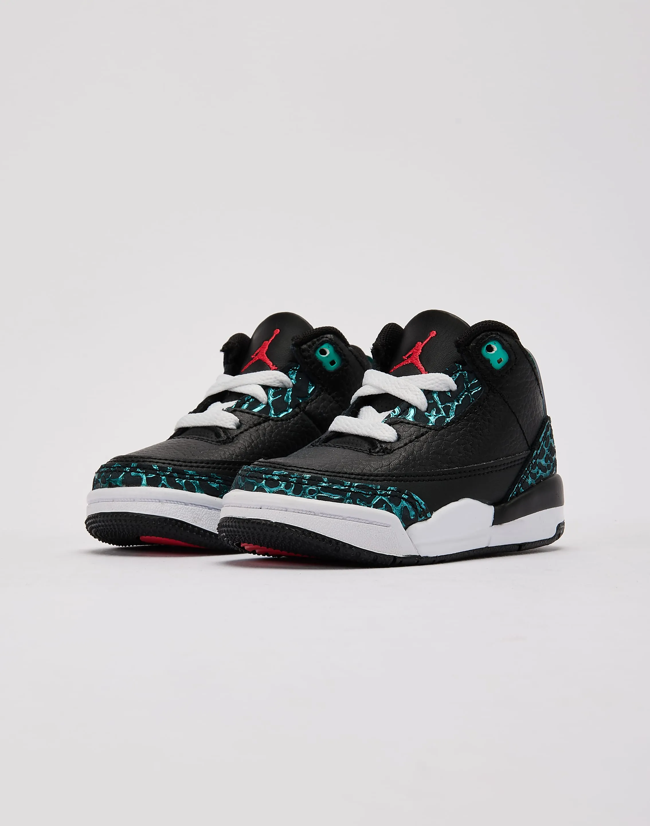 Stone Grip Jordan Air Jordan 3 Retro SE 'Black and Hyper Jade' Toddler
