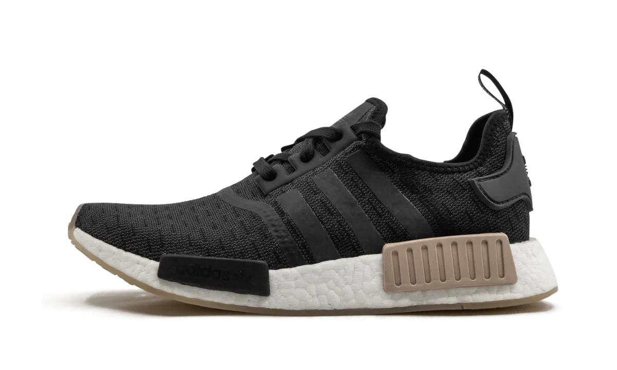 Easy Care Family Hike NMD_R1 WMNS