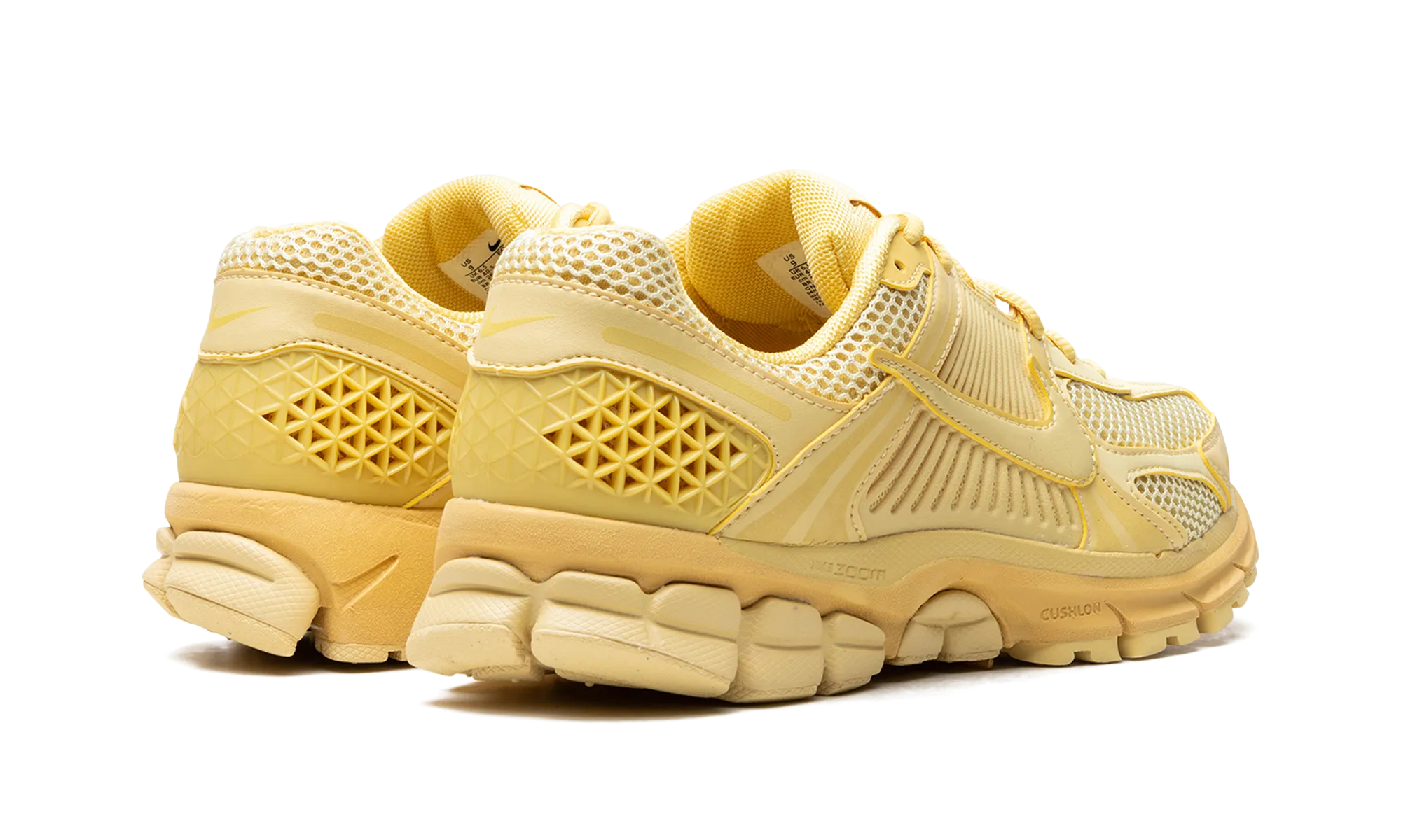 Cold weather defense Zoom Vomero 5 "Saturn Gold"