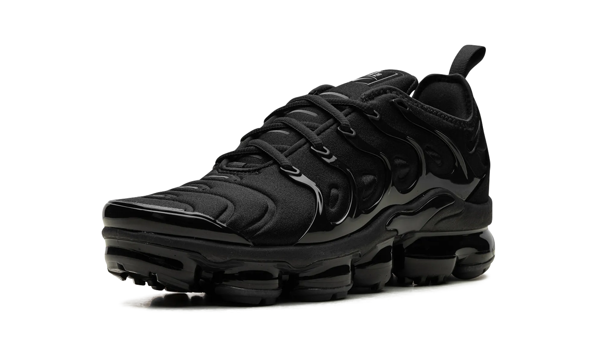 Air Vapormax Plus "Triple Black" running on a synthetic track shoes