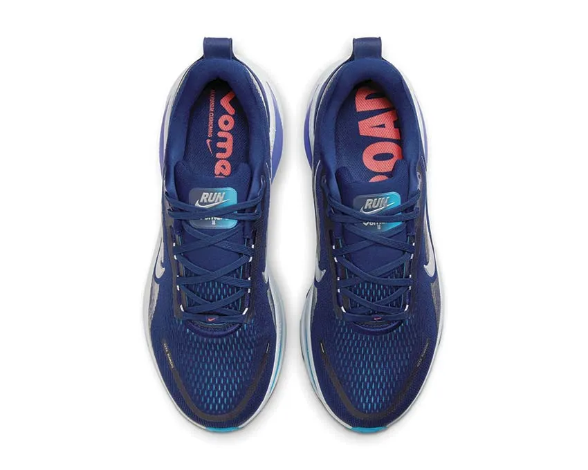 Nike Vomero 18 "Blue Void" Flexible structure running in a geyser area shoes