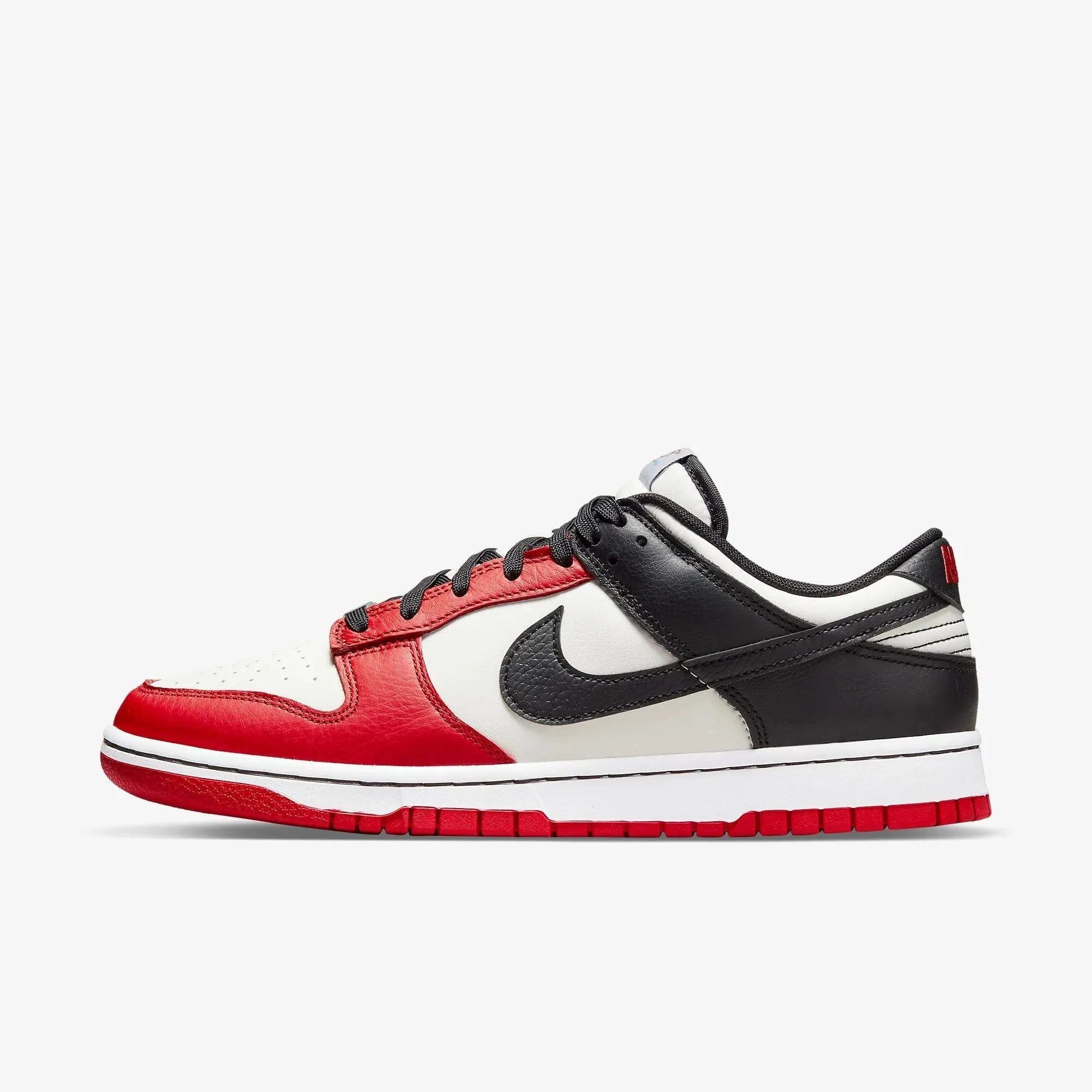 (Men's) Nike Dunk Low Retro EMB x NBA '75th Anniversary Chicago Bulls' (2021) DD3363-100 Trendy Appeal Day To Night
