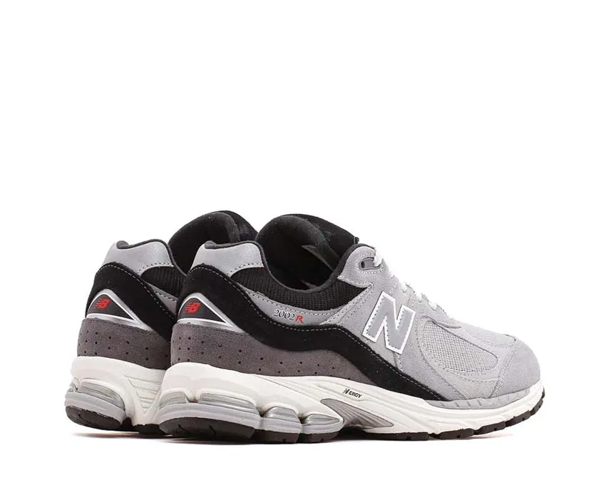 New Balance 2002R Comfortable ankle support
