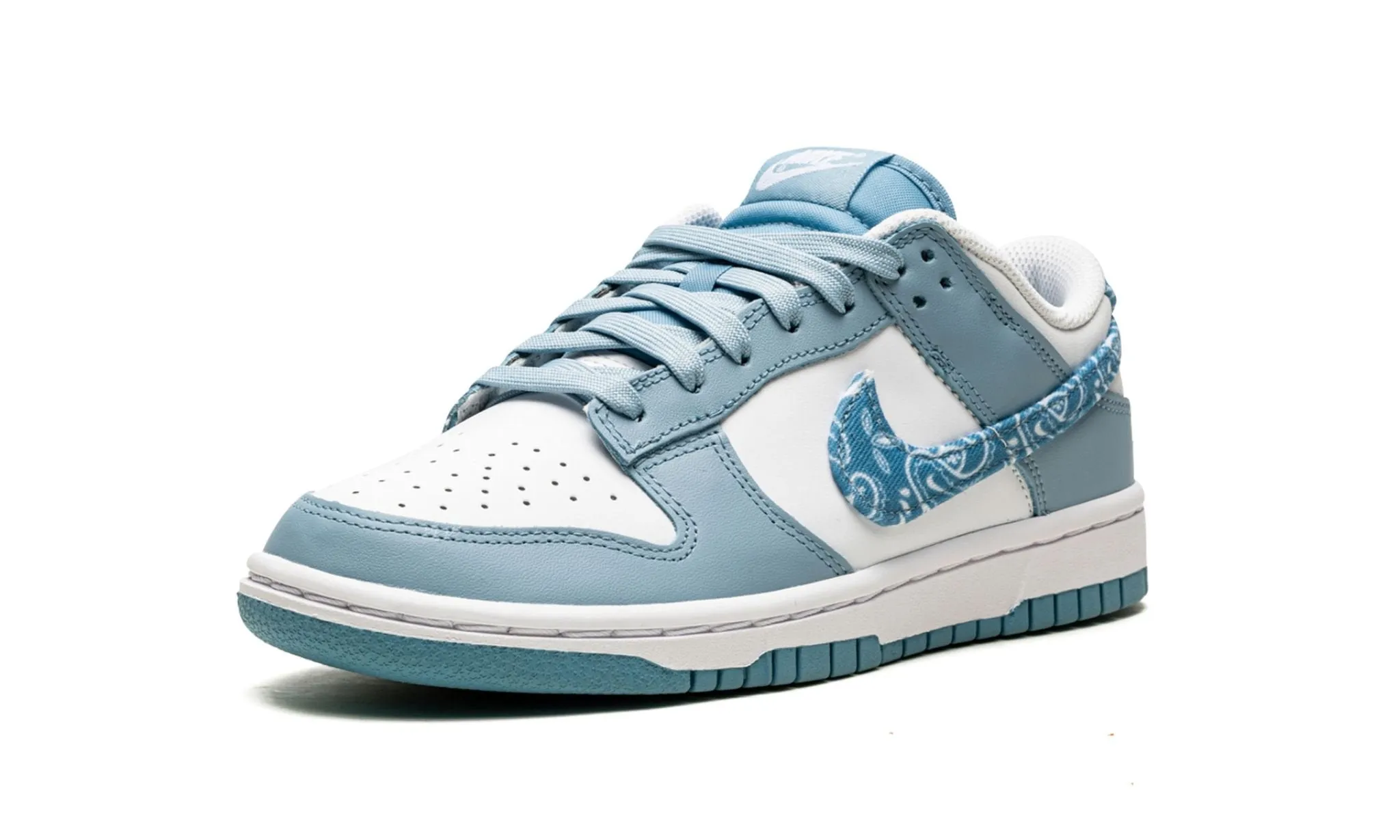 Trendy Shoes Nike Dunk Low "Blue Paisley" Women's