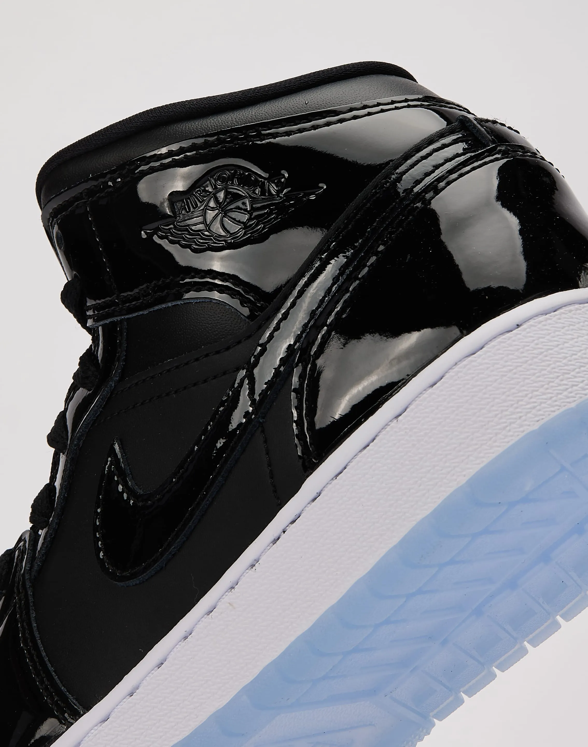 Comfort Lining Jordan Air Jordan 1 Mid SE Grade-School