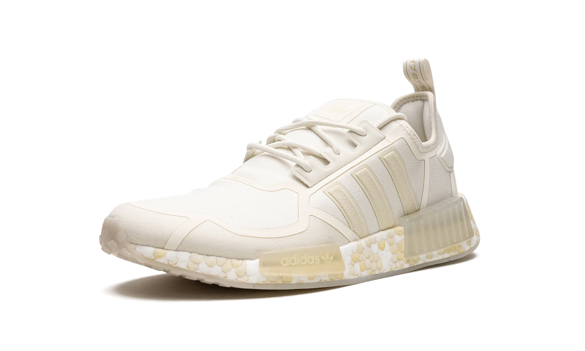 NMD_R1 Smart Look Kick Off