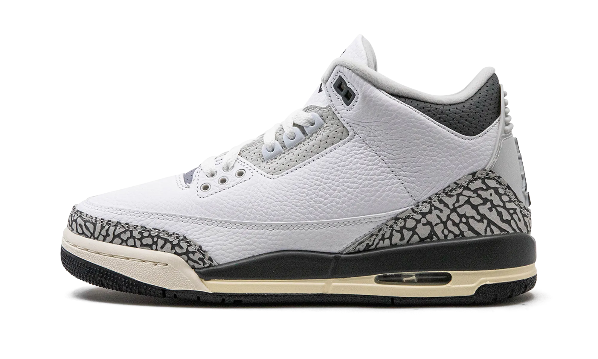 Movement Ease Air Jordan 3 GS "Hide N Sneak"