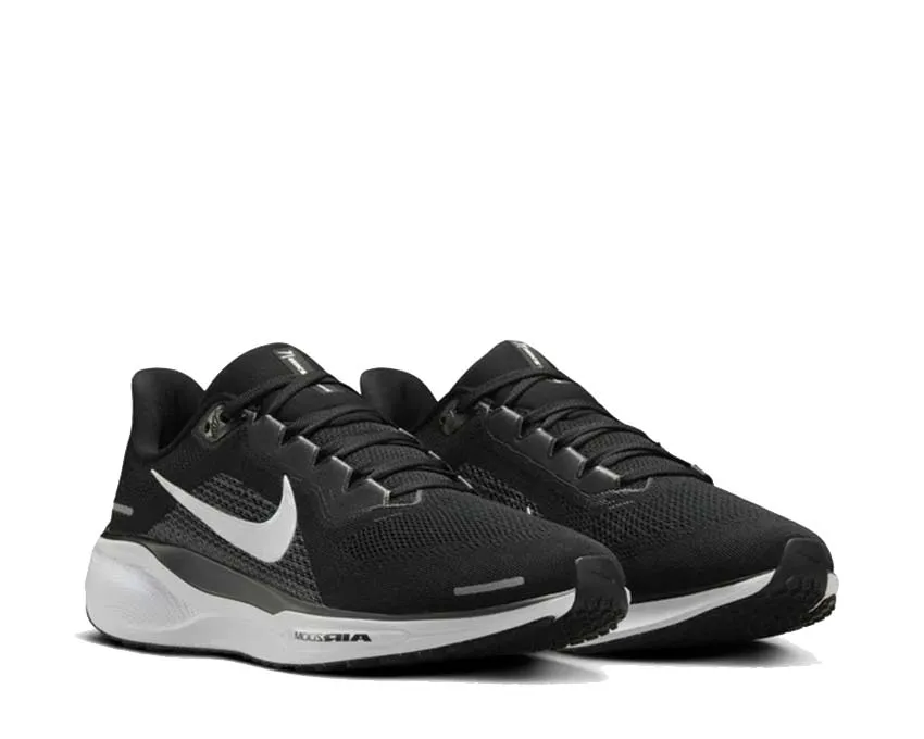 Nike Air Zoom Pegasus 41 logo - buckled shoes lifestyle