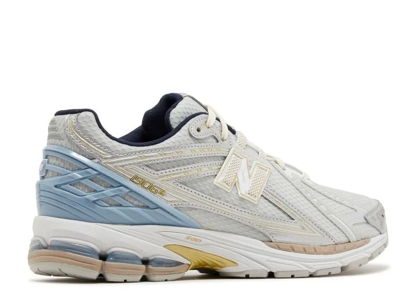 New Balance 1906R Kith White Perfect Fit All-Purpose Footwear