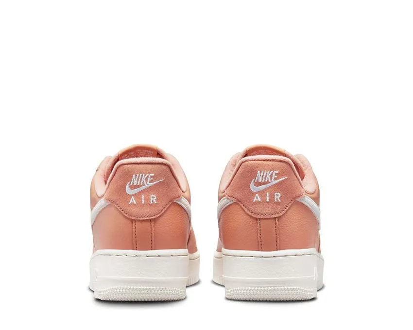 Nike Air Force 1 '07 LX Star Jog Quick Slide
