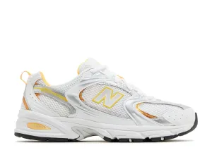 Everyday Outfit Active Wear New Balance 530 White Vibrant Apricot Silver Metallic