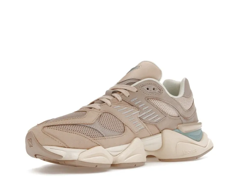 Mom Fit New Balance 9060 Ivory Cream Pink Sand